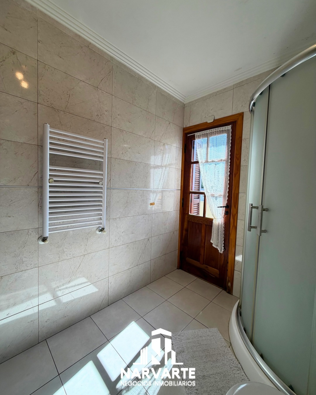 Casa con Pileta Climatizada en Venta – Buchardo 3600 — Olavarría