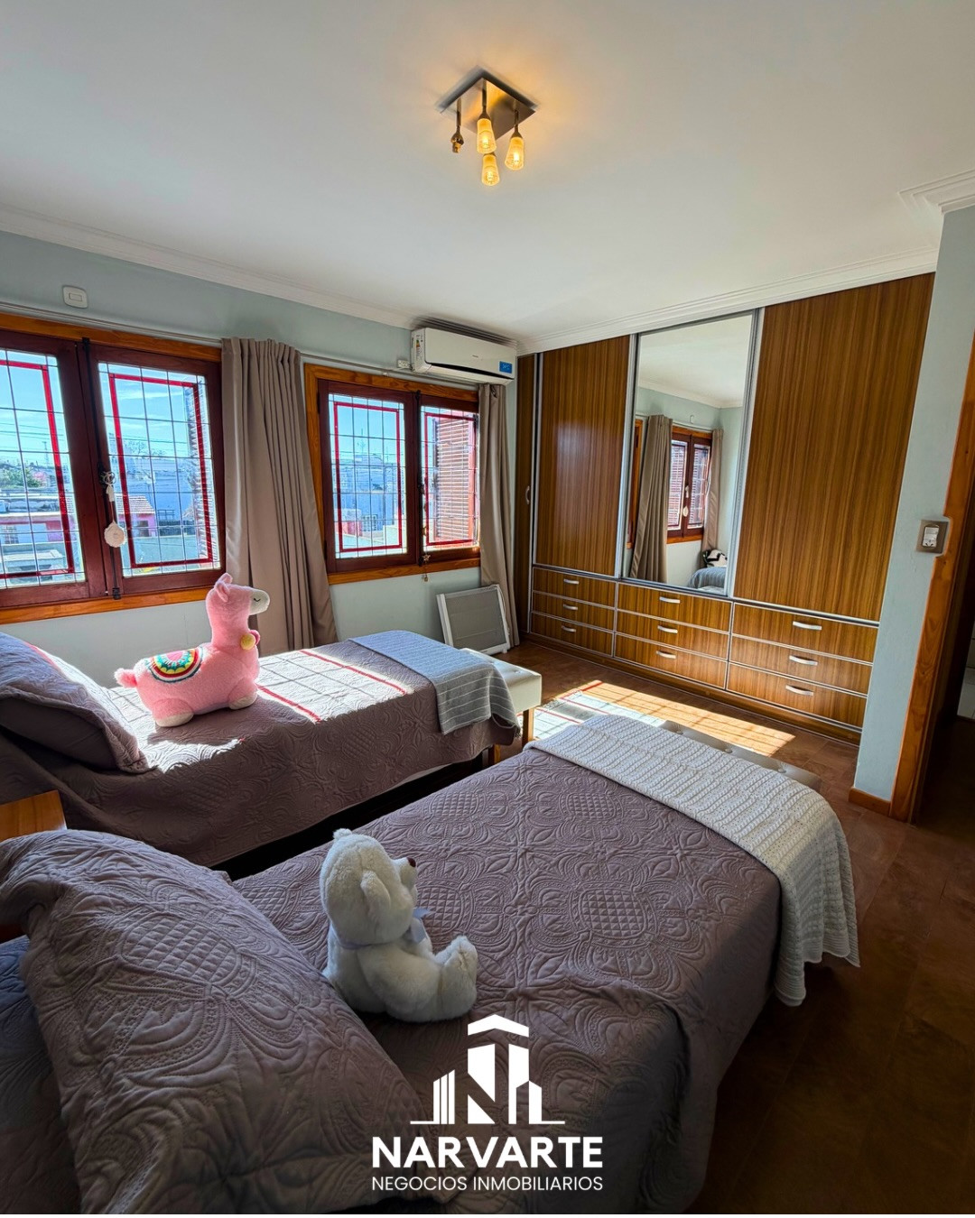 Casa con Pileta Climatizada en Venta – Buchardo 3600 — Olavarría