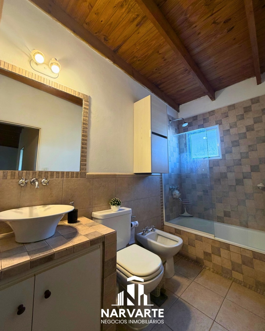 Casa + Departamento Independiente en Venta – Vicente López 3763 — Olavarría