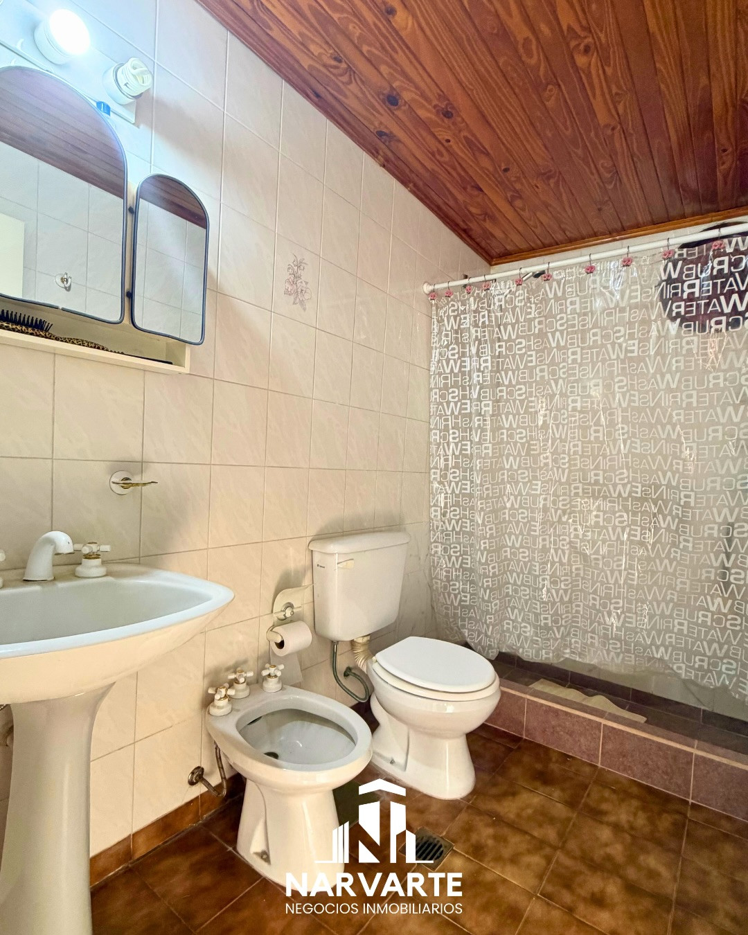 Casa 3 Dormitorios en Venta – Barrio CECO — Olavarría