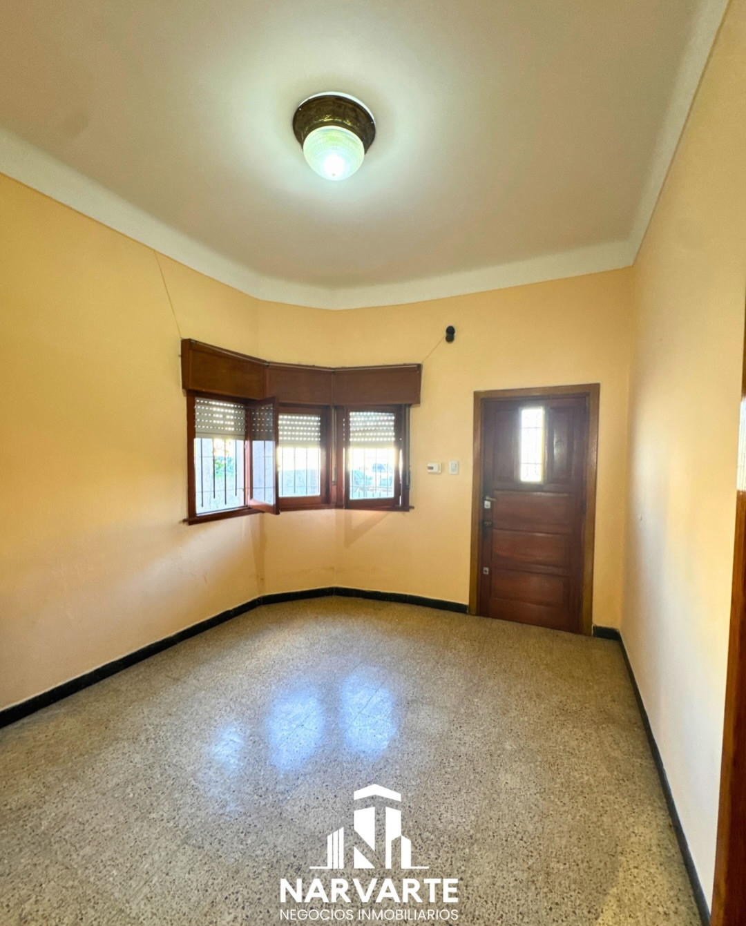 Casa en Alquiler – Barrio San Vicente — Olavarría