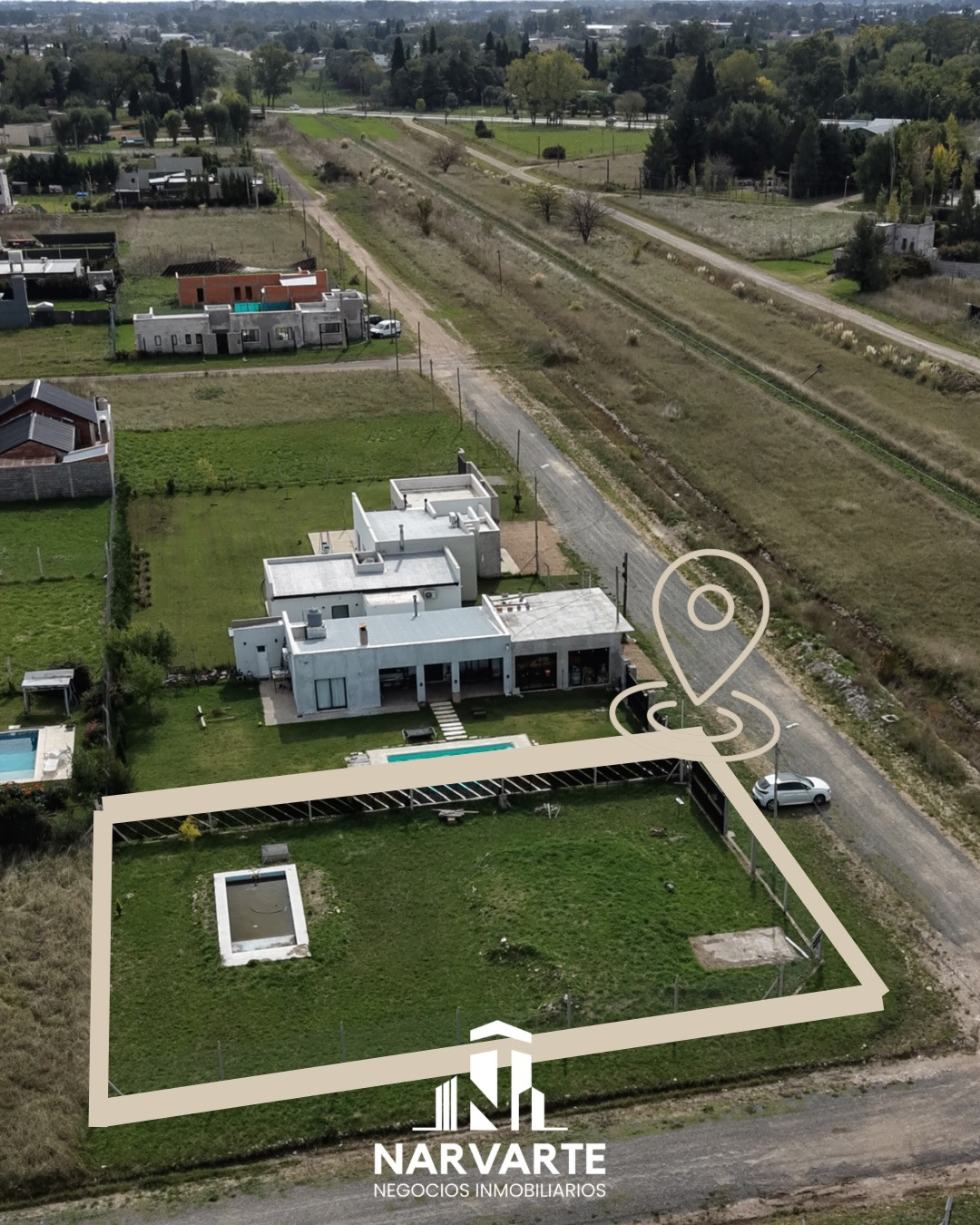 Lote Esquina con Pileta en Venta – Villa Aurora — Olavarría