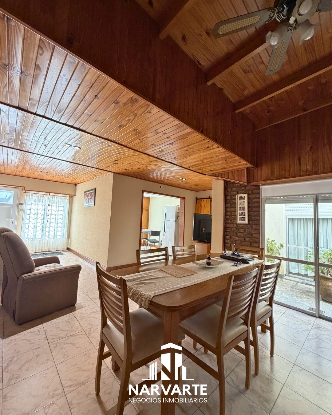 Casa en Esquina en Venta – Chacabuco y José Luis Torres — Olavarría